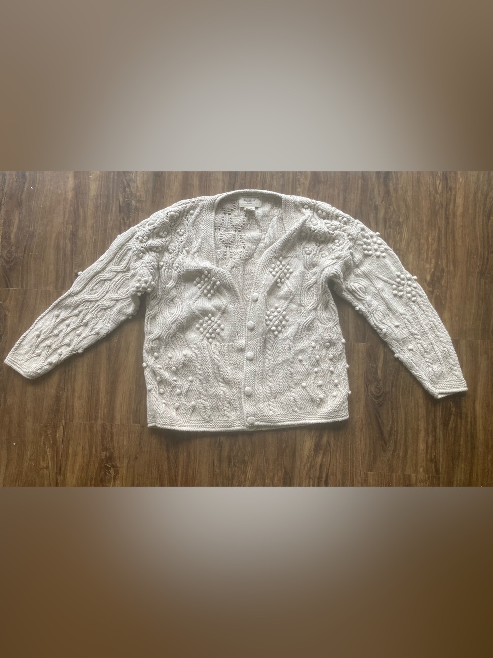Yarnworks Cream Handknit V-Neck Cardigan Women’s Medium